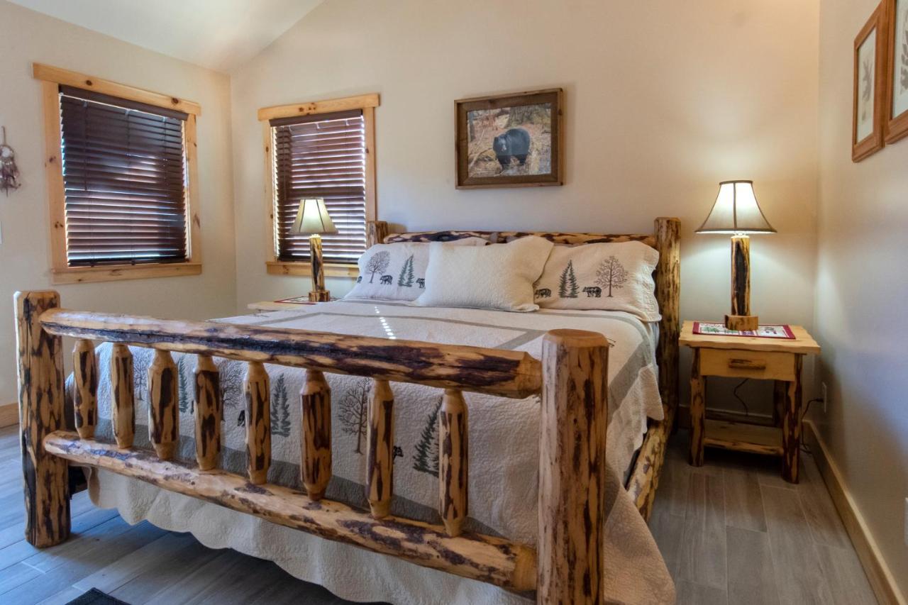 Calhoun House Inn & Suites Bryson City Buitenkant foto