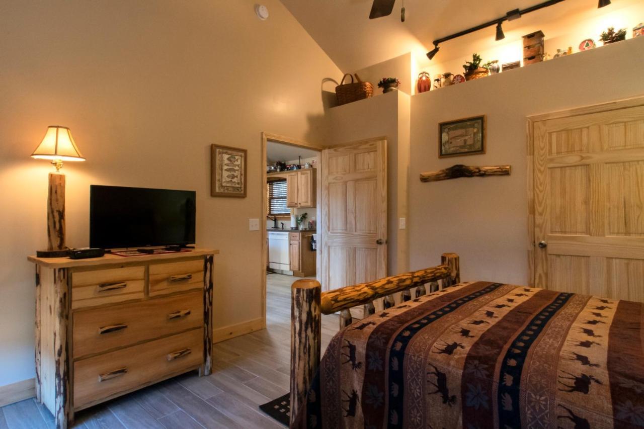 Calhoun House Inn & Suites Bryson City Buitenkant foto